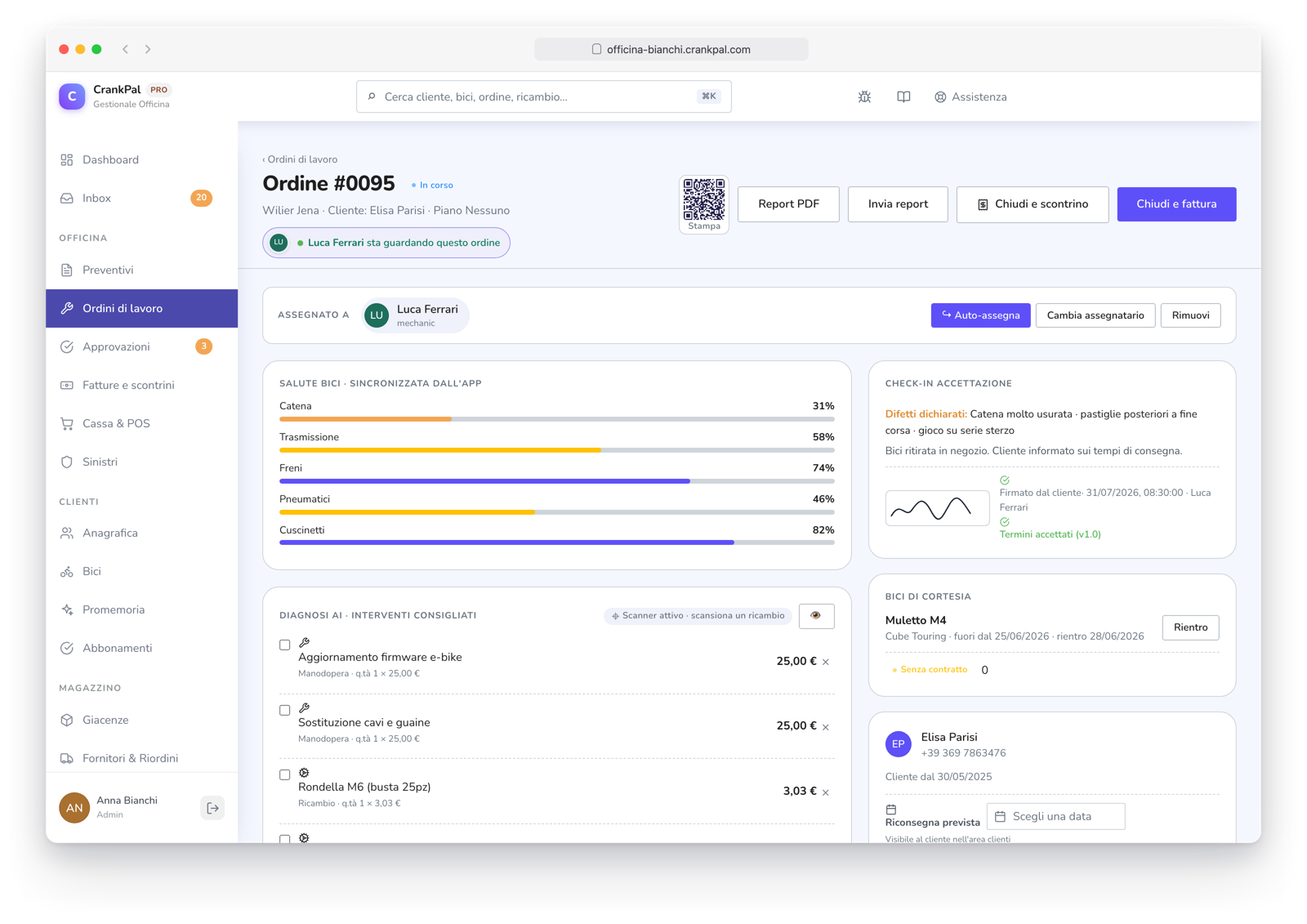 Ordine di lavoro CrankPal con diagnosi AI e interventi consigliati, check-in di accettazione con foto e firma, indicatore di presenza live di un collega e chat diretta tra meccanici.